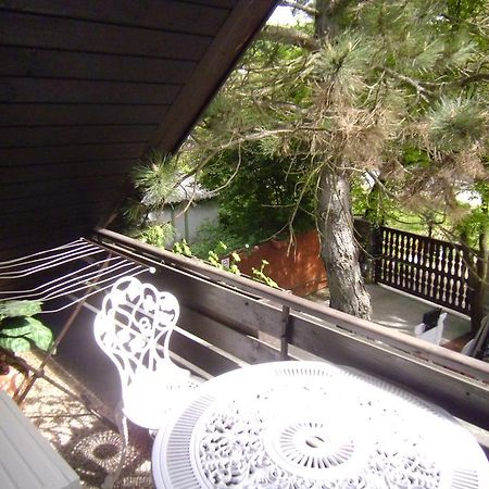 Garden Etterem Kavezo Es Panzio Tahitófalu Eksteriør bilde